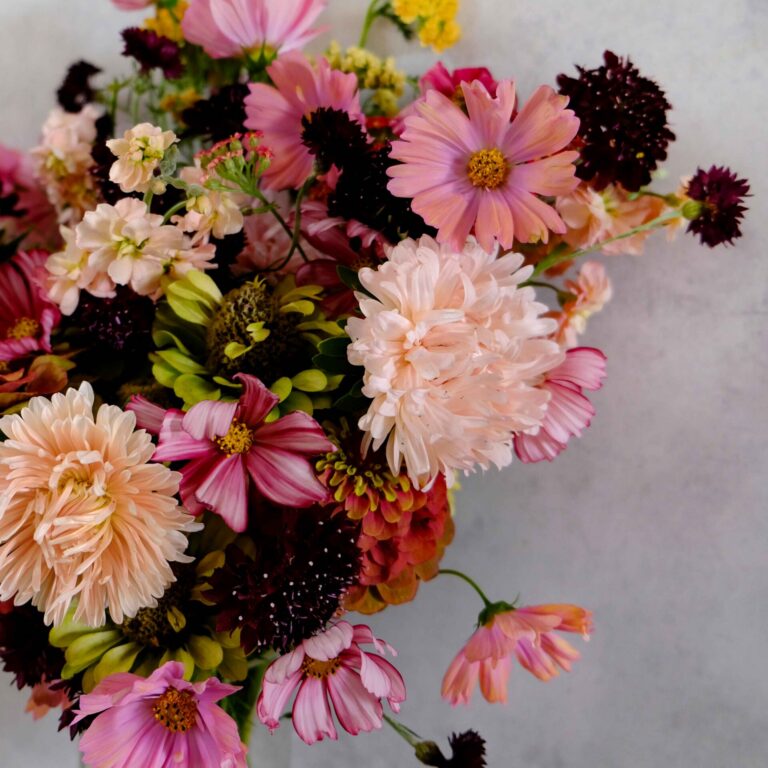 antique flower bundle 4 web scaled