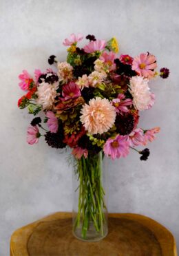 antique flower bundle 1 web scaled