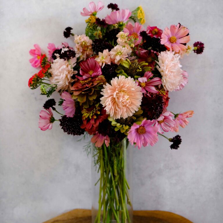 antique flower bundle 1 web scaled