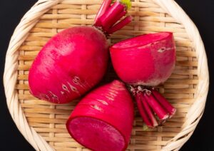 Autumn Radish Red Beauty web_2544718375 scaled